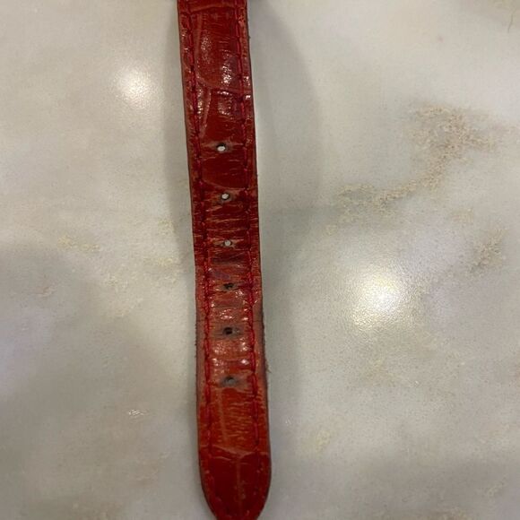 Red heart Brighton watch  - Picture 7 of 9